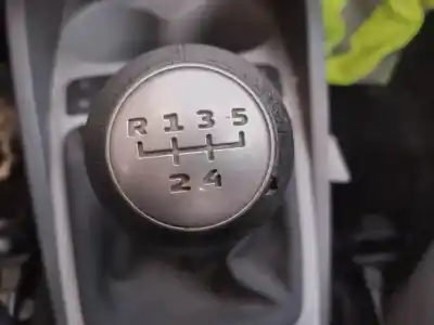 Veículo de Sucata seat ibiza (6j5) reference do ano 2010 alimentado bxw