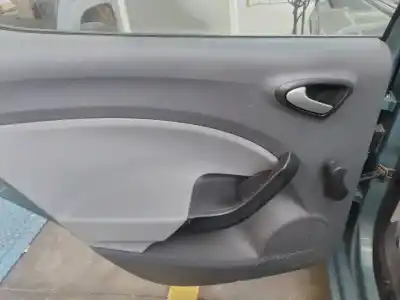 Veículo de Sucata seat ibiza (6j5) reference do ano 2010 alimentado bxw