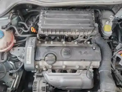 Veículo de Sucata seat ibiza (6j5) reference do ano 2010 alimentado bxw