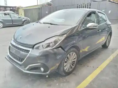 Scrapping Vehicle peugeot 208 style of the year 2016 powered hm01 / hmz