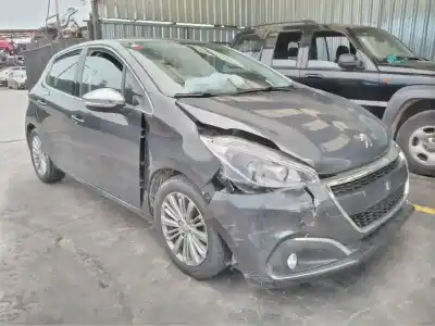 Scrapping Vehicle peugeot 208 style of the year 2016 powered hm01 / hmz