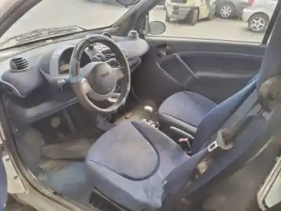 Scrapping Vehicle smart coupe pure of the year 2000 powered g11