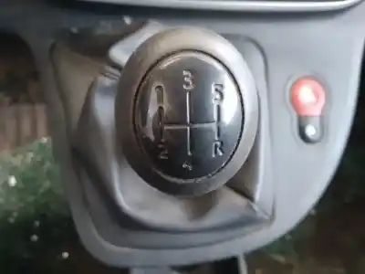 Verschrottungsfahrzeug renault kangoo emotion des jahres 2015 angetrieben k9kb6