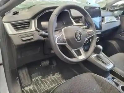 Scrapping Vehicle renault captur ii e-tech engineered of the year 2022 powered h4mc6