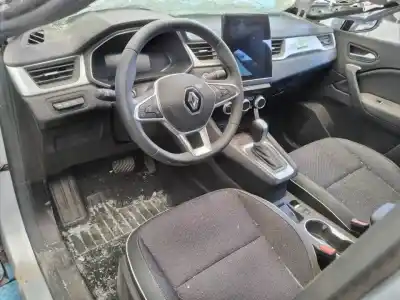 Scrapping Vehicle renault captur ii e-tech engineered of the year 2022 powered h4mc6