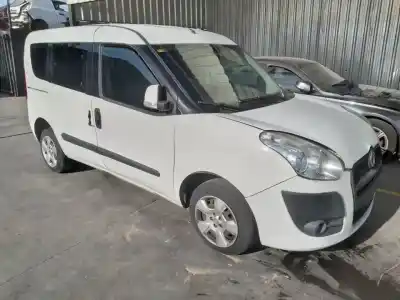 Veículo de Sucata fiat doblo easy do ano 2013 alimentado 198a3000