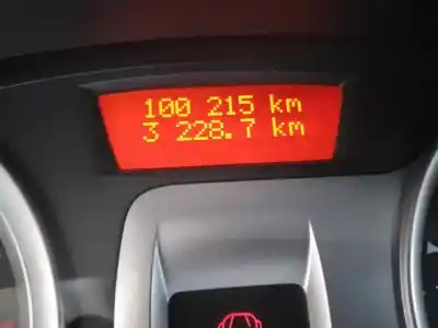 Scrapping Vehicle renault clio iii pack authentique of the year 2009 powered k9km7