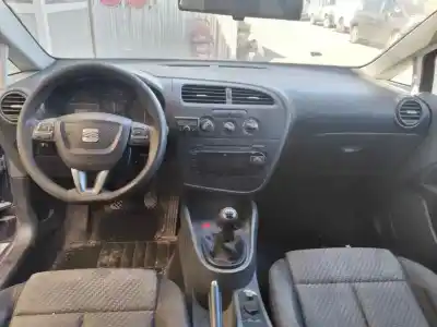 Veículo de Sucata seat leon (1p1) reference do ano 2010 alimentado bls