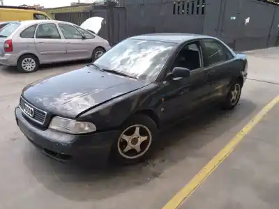 Vehicul casat audi a4 berlina (b5) 1.9 tdi al anului 1996 alimentat afn