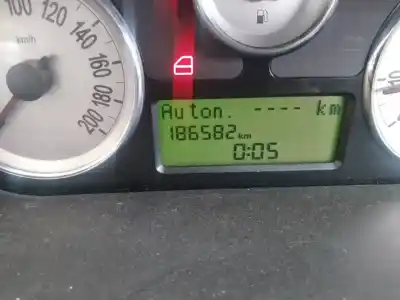 Veicolo di demolizione lancia ypsilon (101) 1.3 multijet 16v argento (10.2006->) dell'anno 2007 alimentato 199a2000