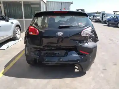 Veicolo di demolizione kia cee´d concept dell'anno 2013 alimentato d4fc