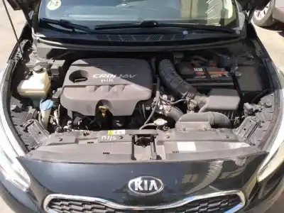 Veicolo di demolizione kia cee´d concept dell'anno 2013 alimentato d4fc