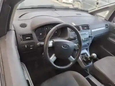 Veículo de Sucata ford focus c-max (cap) trend (d) do ano 2005 alimentado g8da