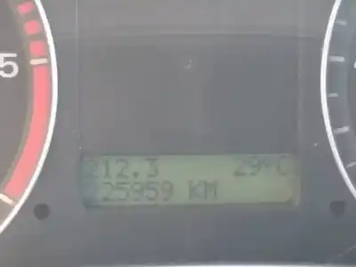 Veículo de Sucata ford focus c-max (cap) trend (d) do ano 2005 alimentado g8da