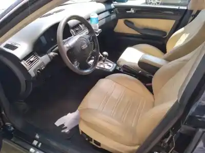 Veicolo di demolizione audi a6 berlina (4b2) 2.5 tdi quattro dell'anno 2002 alimentato ake