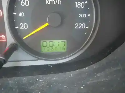 Veículo de Sucata ford fiesta (cbk) trend do ano 2003 alimentado a9jb