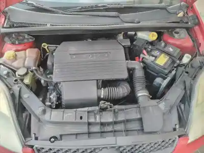 Veículo de Sucata ford fiesta (cbk) trend do ano 2003 alimentado a9jb