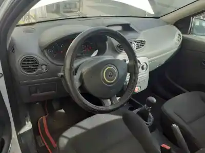 Veículo de Sucata renault clio iii business do ano 2013 alimentado k9k67