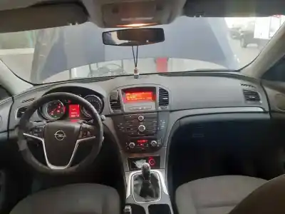 Veículo de Sucata opel insignia berlina essentia do ano 2010 alimentado a20dth
