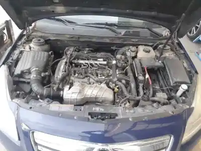 Veículo de Sucata opel insignia berlina essentia do ano 2010 alimentado a20dth