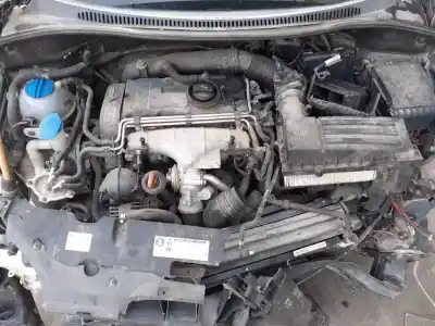 Veículo de Sucata seat altea (5p1) reference do ano 2004 alimentado bkd