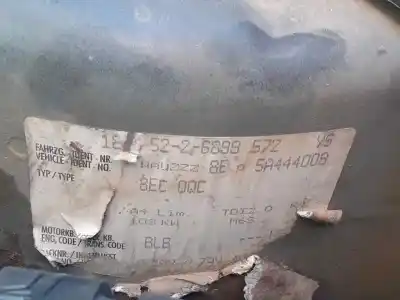 Veículo de Sucata audi a4 berlina (8e) 2.0 tdi 16v (103kw) do ano 2005 alimentado blb