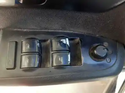 Veículo de Sucata audi a4 berlina (8e) 2.0 tdi 16v (103kw) do ano 2005 alimentado blb