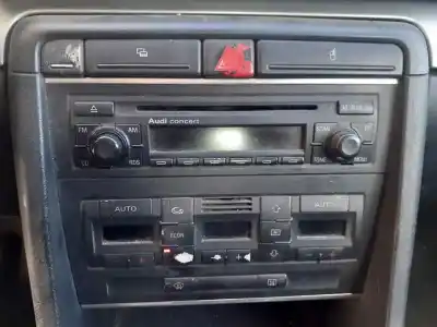 Veículo de Sucata audi a4 berlina (8e) 2.0 tdi 16v (103kw) do ano 2005 alimentado blb