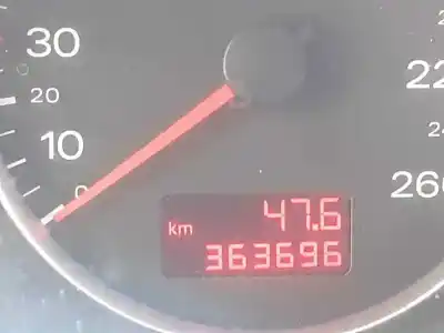 Veículo de Sucata audi a4 berlina (8e) 2.0 tdi 16v (103kw) do ano 2005 alimentado blb