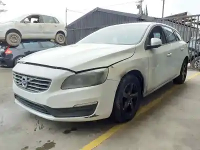 Scrapping Vehicle volvo v60 kombi momentum of the year 2015 powered d4204t9