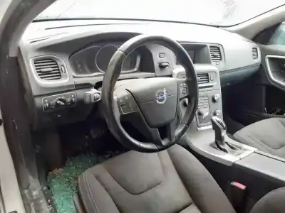 Scrapping Vehicle volvo v60 kombi momentum of the year 2015 powered d4204t9