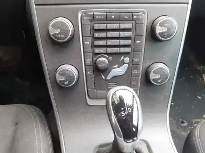 Scrapping Vehicle volvo v60 kombi momentum of the year 2015 powered d4204t9