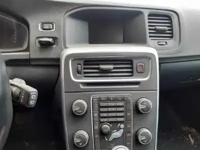 Scrapping Vehicle volvo v60 kombi momentum of the year 2015 powered d4204t9