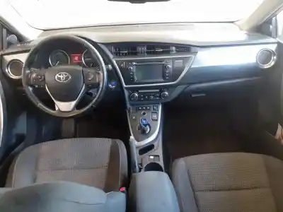 Scrapping Vehicle toyota auris hybrid active of the year 2013 powered 2zr