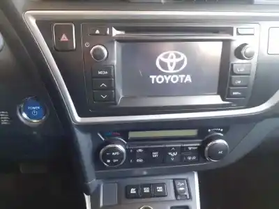 Scrapping Vehicle toyota auris hybrid active of the year 2013 powered 2zr