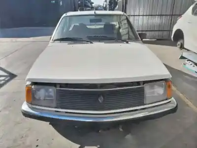 Sloopvoertuig RENAULT 18 GTD van het jaar 1984 aangedreven 852