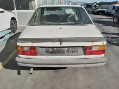 Sloopvoertuig renault 18 gtd van het jaar 1984 aangedreven 852