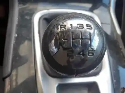 Veicolo di demolizione peugeot 3008 confort dell'anno 2018 alimentato 9hz