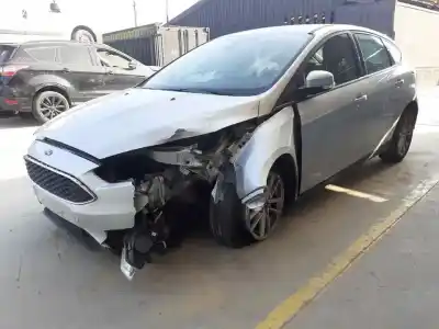 Vehicul casat ford focus lim. business al anului 2017 alimentat m1dd