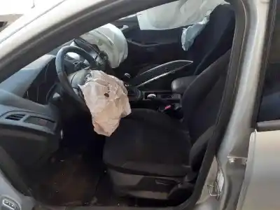 Vehicul casat ford focus lim. business al anului 2017 alimentat m1dd