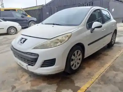 Veículo de Sucata peugeot 207 confort do ano 2010 alimentado 8hz
