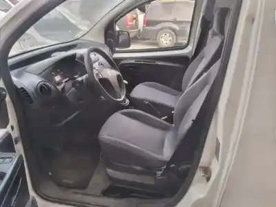 Veicolo di demolizione peugeot bipper básico dell'anno 2010 alimentato 8hs