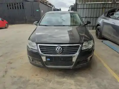 Vehicul casat VOLKSWAGEN PASSAT BERLINA (3C2) Advance al anului 2008 alimentat CAX