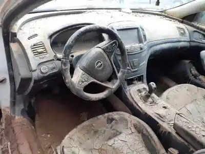 Sloopvoertuig opel insignia berlina excellence van het jaar 2014 aangedreven a20dte