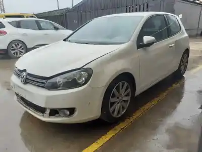 Sloopvoertuig volkswagen golf vi (5k1) sport van het jaar 2009 aangedreven cav