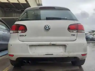 Sloopvoertuig volkswagen golf vi (5k1) sport van het jaar 2009 aangedreven cav