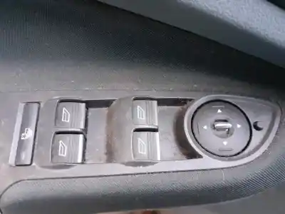 Здавання транспортного засобу ford c-max titanium року 2011 потужний t1da