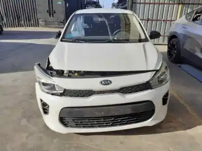 Veicolo di demolizione KIA RIO (YB) Spirit dell'anno 2017 alimentato G3LC