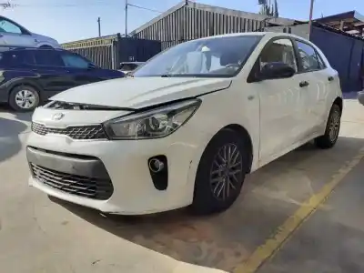 Veículo de Sucata kia rio (yb) spirit do ano 2017 alimentado g3lc