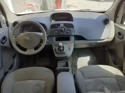 Veicolo di demolizione renault kangoo expression dell'anno 2008 alimentato k9kc8